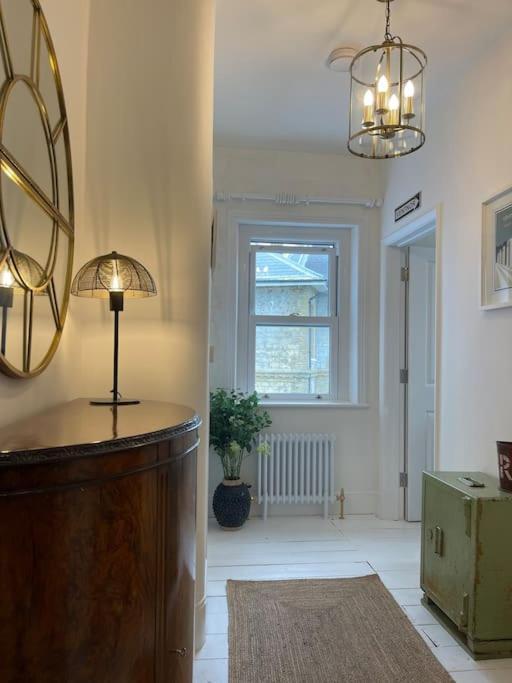 Top Deck - Fresh, Stylish Seaside Apartment Ventnor Extérieur photo